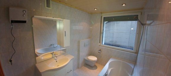 2 rooms Apartment in Innsbruck-Stadt, Austria No. 147794 3