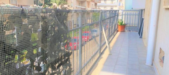 Apartamento de 2 habitaciónes en Casamassima, Italy No. 24795 19