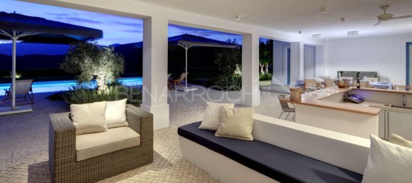 5 bedrooms Villa in Malaga, Spain No. 121292 21