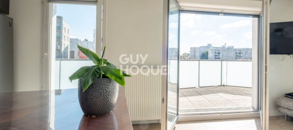 3 bedrooms Apartment in Romainville, France No. 167842 12