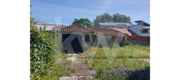 4 bedrooms House in Porto, Portugal No. 25432 27