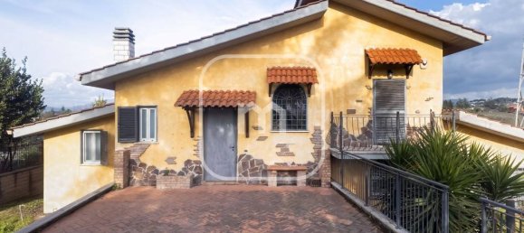 4 bedrooms Villa in San Cesareo, Italy No. 349231 4