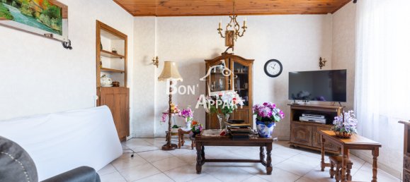 3 chambres Maison à Sainte-Marie-aux-Chênes, France No. 223868 6