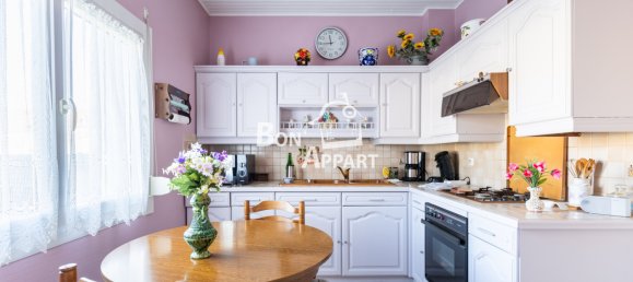 3 chambres Maison à Sainte-Marie-aux-Chênes, France No. 223868 2