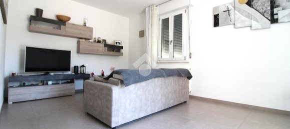 Casa de 3 dormitorios en Mirandola, Italy No. 323378 12