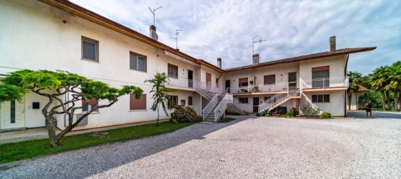 2 bedrooms Apartment in Udine, Italy No. 290760 18