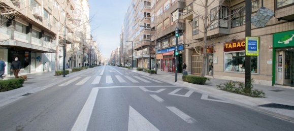  عقار تجاري في Granada, Spain 144متر مربع رقم 166605 55