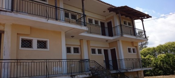 Townhouse for sale in Zakynthos, Ionian Islands, Peloponnese, Western Greece and the Ionian, Greece № 6199 7