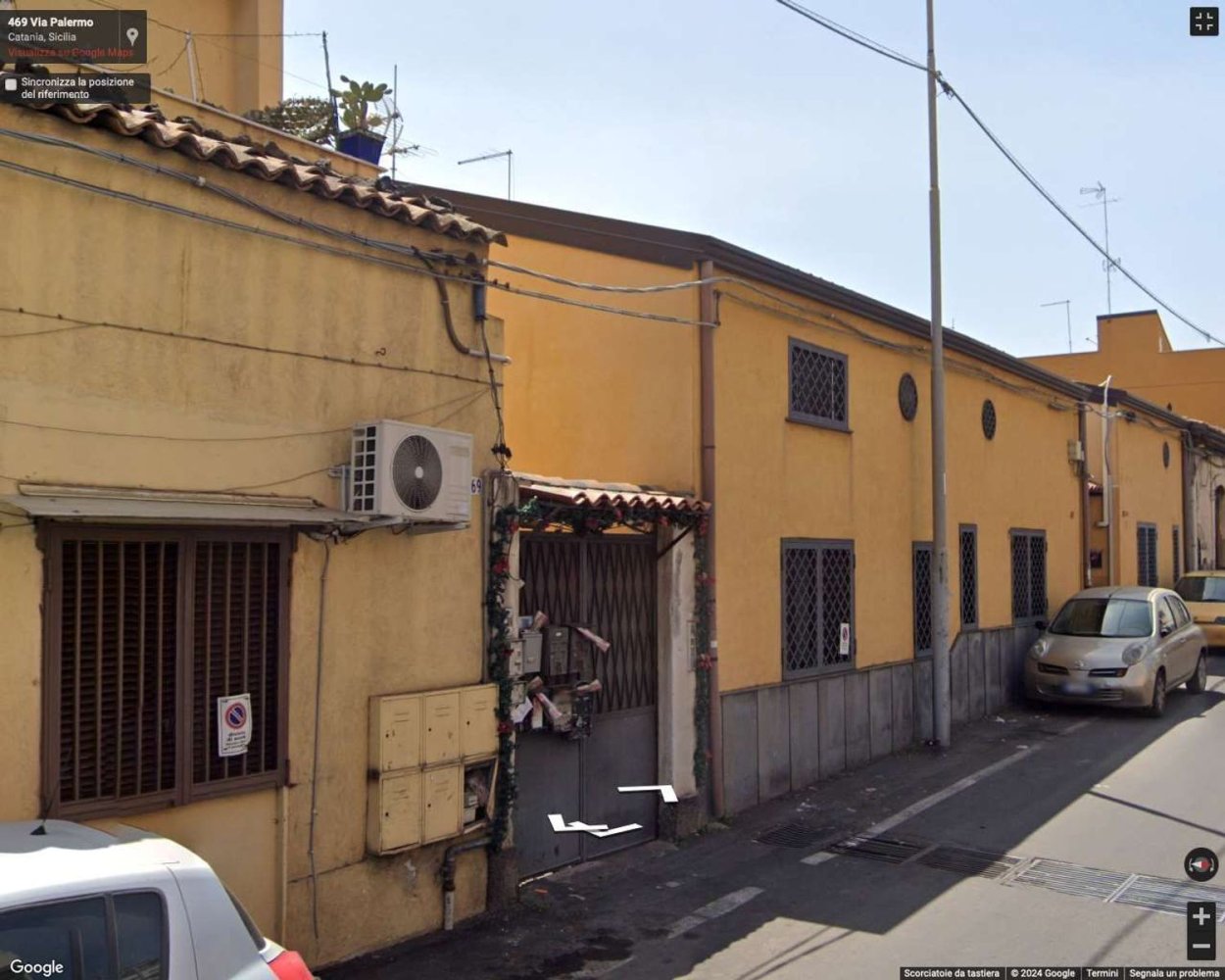 3-salle Appartement à Catania, Italy No. 48691