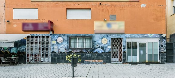 324m² Commercial property in Leon, Spain No. 71412 2