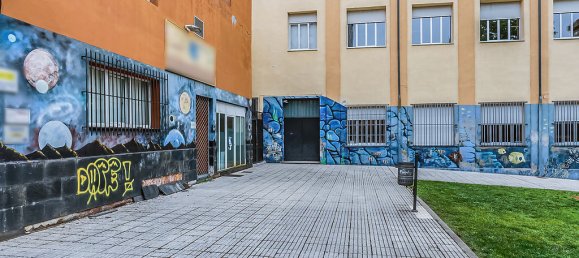 324m² Commercial property in Leon, Spain No. 71412 6