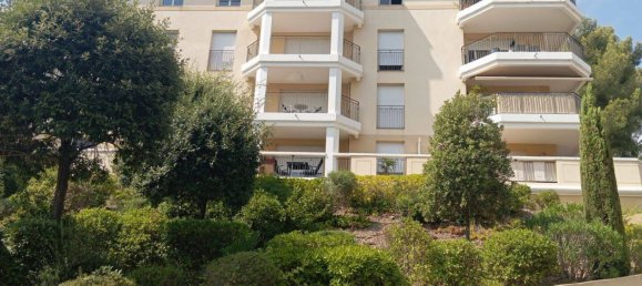 2 bedrooms Apartment in Hyeres, France No. 326581 3