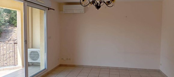 2 bedrooms Apartment in Hyeres, France No. 326581 9