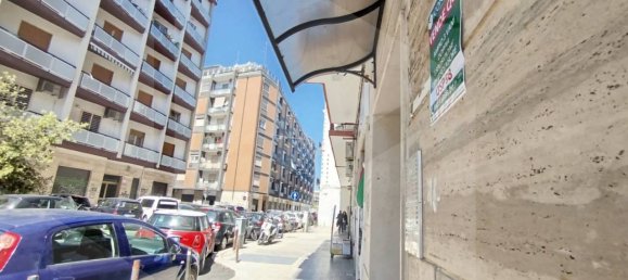 3غرفة شقة في Bari, Italy رقم 28431 25