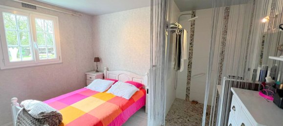 5 bedrooms House in Monneville, France No. 66633 6