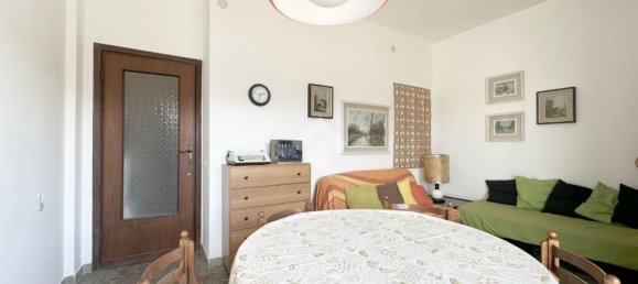 Apartamento de 4 dormitorios en Carrara, Italy No. 318754 41