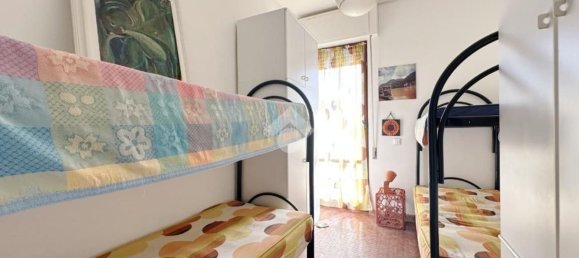 Apartamento de 4 dormitorios en Carrara, Italy No. 318754 27
