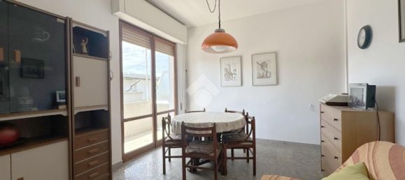 Apartamento de 4 dormitorios en Carrara, Italy No. 318754 11