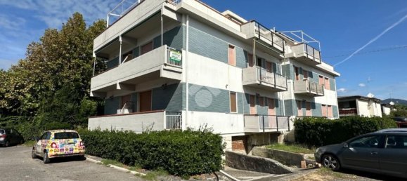 Apartamento de 4 dormitorios en Carrara, Italy No. 318754 7