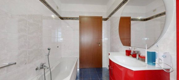 3-salle Appartement à Cassina de' Pecchi, Italy No. 42771 3