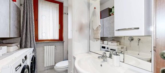 3-salle Appartement à Cassina de' Pecchi, Italy No. 42771 11