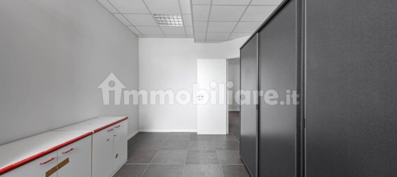 5 rooms Office in Trezzano sul Naviglio, Italy No. 13204 12
