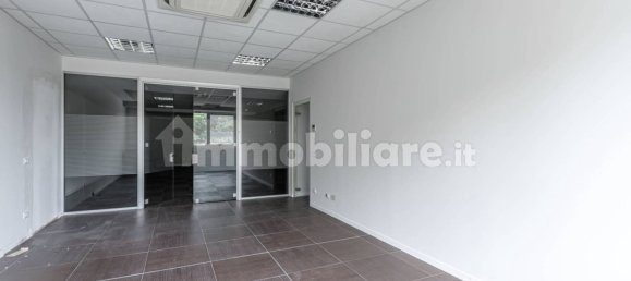 5 rooms Office in Trezzano sul Naviglio, Italy No. 13204 20