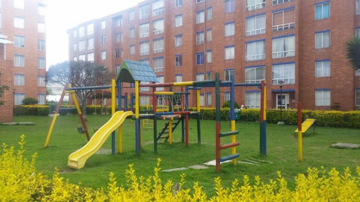 3 bedrooms House in Bogota, Colombia No. 13634