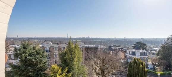 5 غرف نوم منزل في Saint-Cloud, France رقم 129386 2