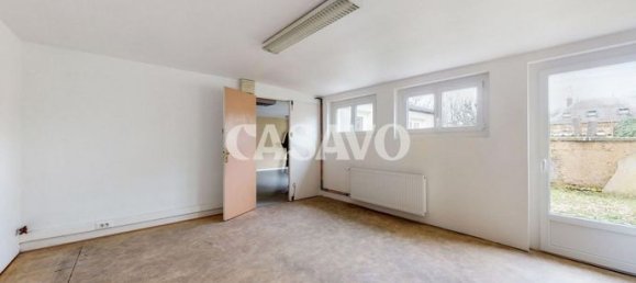 4 bedrooms House in Evreux, France No. 306349 3