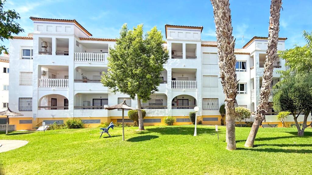 2 bedrooms Apartment in Alicante, Spain No. 225654