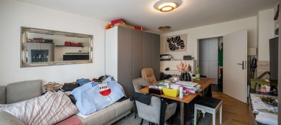 Квартира с 2 спальнями в Штутгарт, Германия № 306283 3