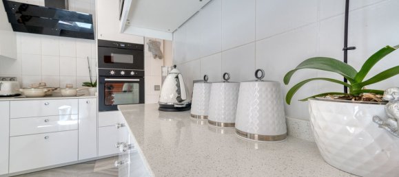 3 bedrooms Villa in Benahavis, Spain No. 253058 27