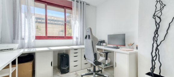 3 bedrooms Villa in Benahavis, Spain No. 253058 23