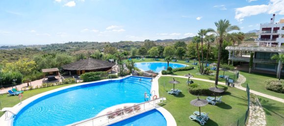 3 bedrooms Villa in Benahavis, Spain No. 253058 6