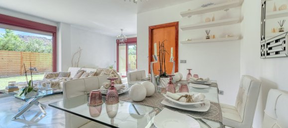 3 bedrooms Villa in Benahavis, Spain No. 253058 18