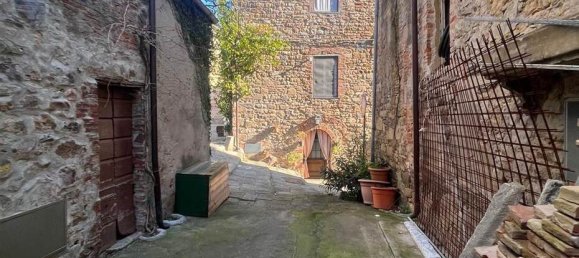 Casa T2 em Capannori, Italy N.º 12766 2