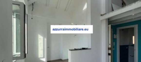 3 Schlafzimmer Wohnung in Varazze, Italy, Nr. 219016 5