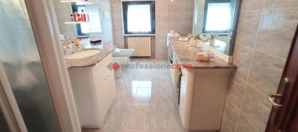 Apartamento de 3 habitaciónes en Foggia, Italy No. 141089 7