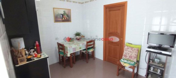 Apartamento de 3 habitaciónes en Foggia, Italy No. 141089 2