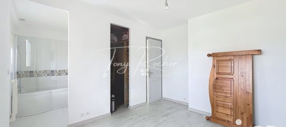 5 bedrooms House in Chateaudun, France No. 256224 5