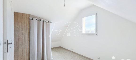 5 bedrooms House in Chateaudun, France No. 256224 12