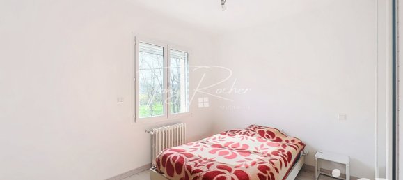 5 bedrooms House in Chateaudun, France No. 256224 6