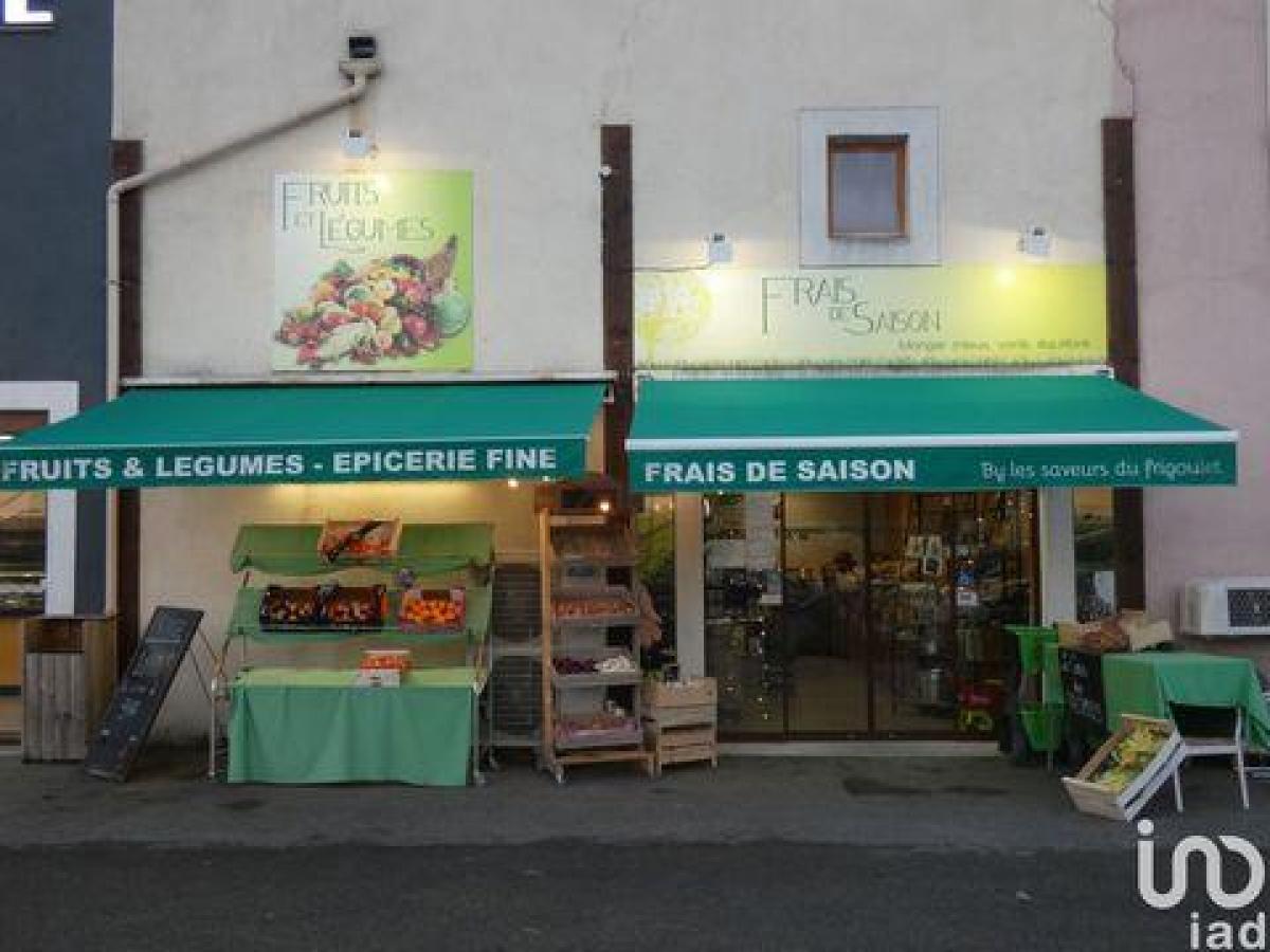 Usine à Le Thor, France 97m² No. 17485