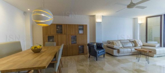 Apartamento de 4 dormitorios en Palma de Mallorca, Spain No. 47223 5