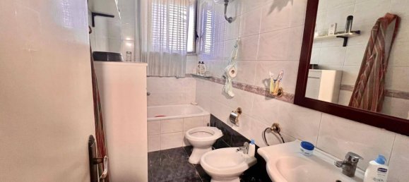 5 rooms Apartment in Sant'Antimo, Italy No. 112188 3