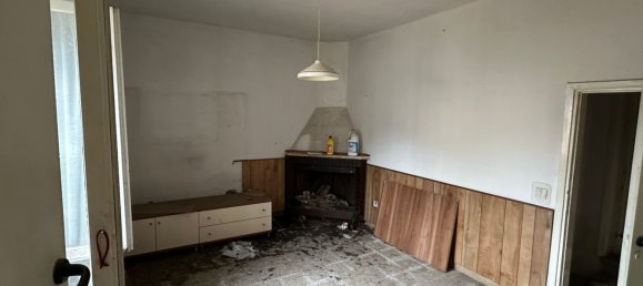 3 rooms House in San Gemini, Italy No. 47681 7