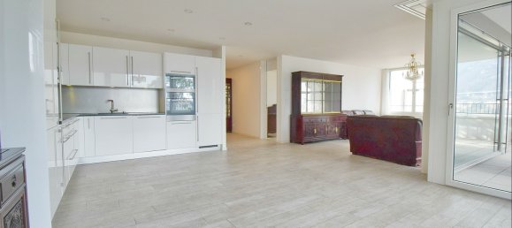 3 bedrooms Condo in Montreux, Switzerland No. 249 6