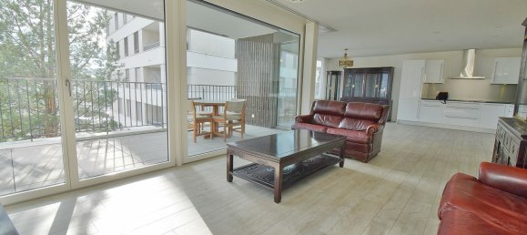 3 bedrooms Condo in Montreux, Switzerland No. 249 5