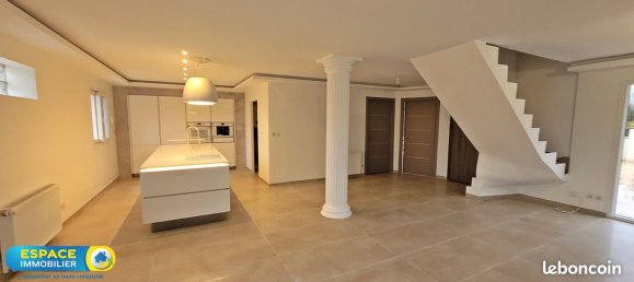 4 bedrooms House in Chateauneuf-sur-Loire, France No. 86202 2